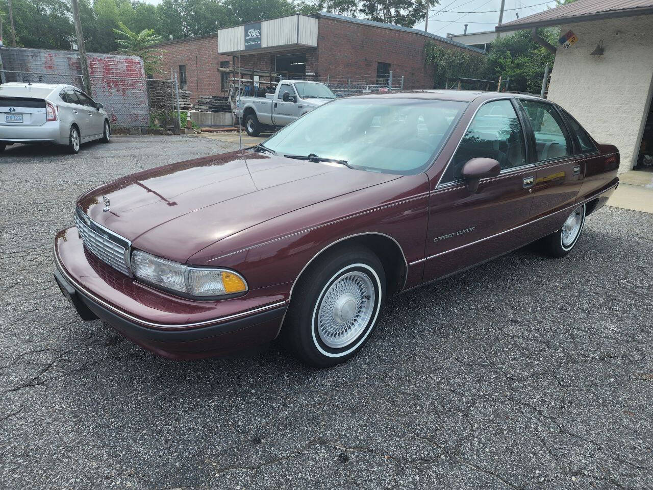 1991 Chevrolet Caprice Classic 4dr Sedan