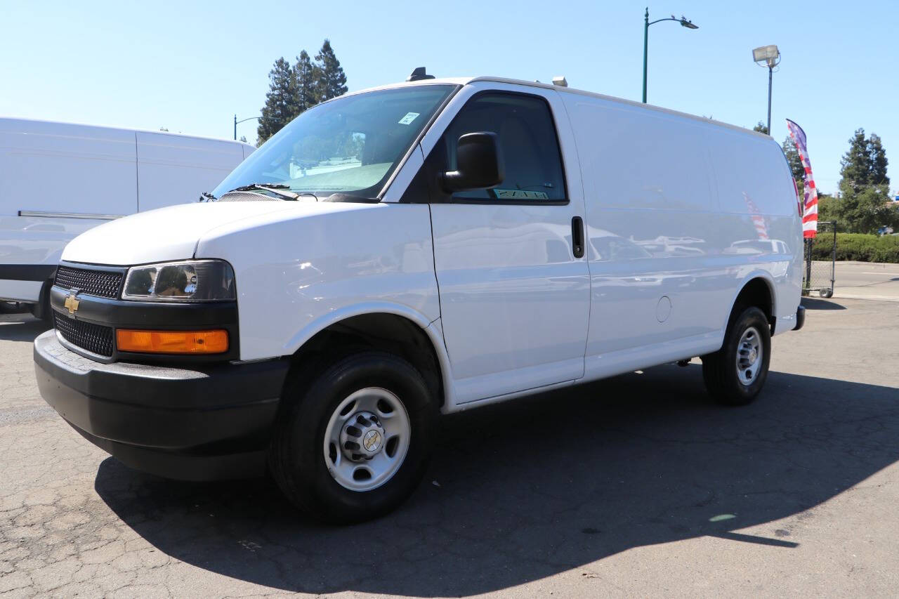 2022 Chevrolet Express 3500 3dr Cargo Van