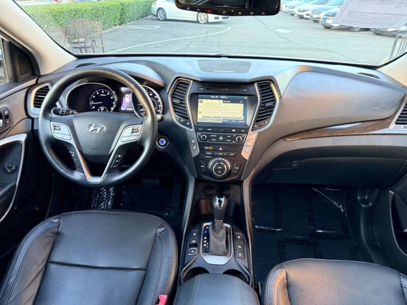 2017 Hyundai Santa Fe Sport 2.0T Ultimate