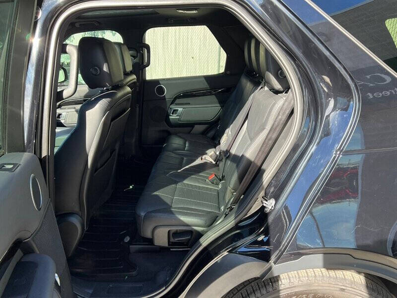 2019 Land Rover Discovery SE