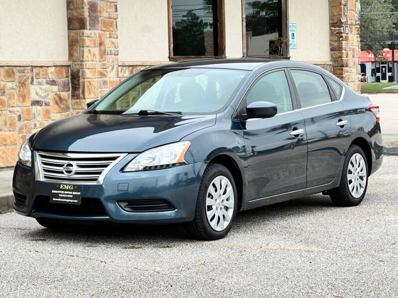 2013 Nissan Sentra SV photo 2