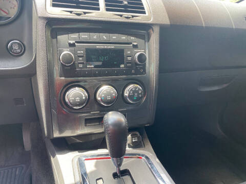 2013 Dodge Challenger SXT