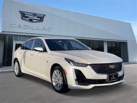 2022 Cadillac CT5 Luxury