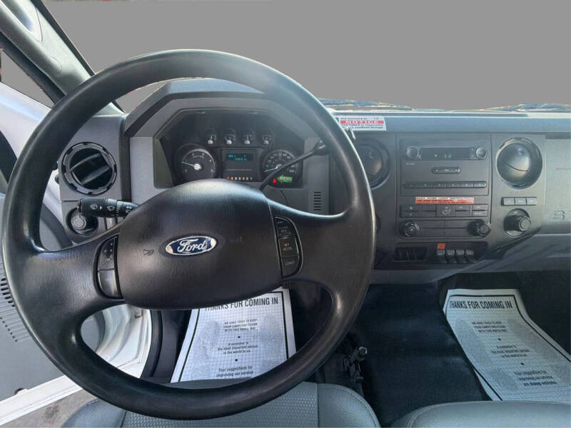 2013 Ford F-750 Super Duty