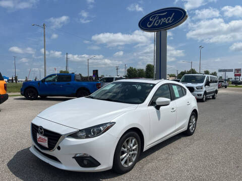 2016 Mazda MAZDA3