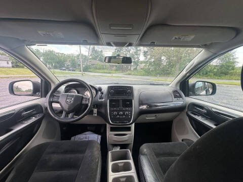 2016 Dodge Grand Caravan SE