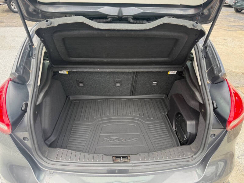 2016 Ford Focus Titanium