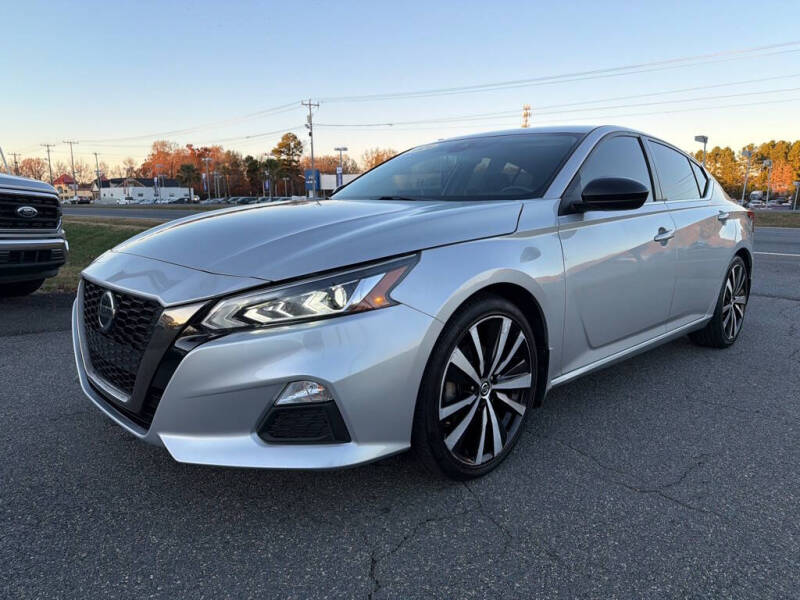 2021 Nissan Altima 2.5 SR