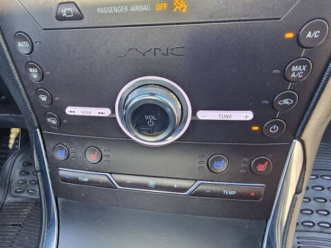 2020 Ford Edge Titanium