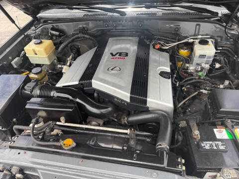 2003 Lexus LX 470