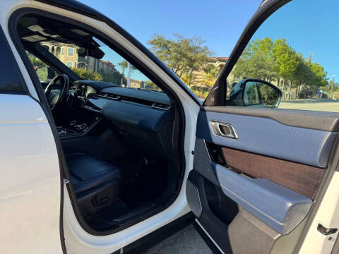 2018 Land Rover Range Rover Velar P250 R-Dynamic SE