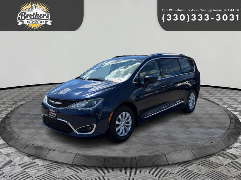 2019 Chrysler Pacifica Touring L