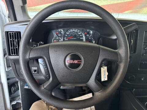 2018 GMC Savana 2500