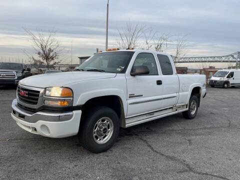 2003 GMC Sierra 2500HD for sale at 21st Century Motors in Fall River MA