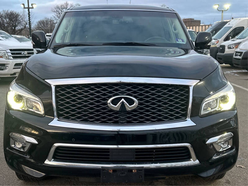 2017 INFINITI QX80 Base photo 21