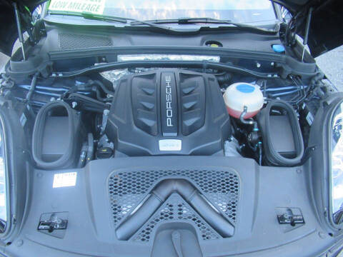 2018 Porsche Macan S