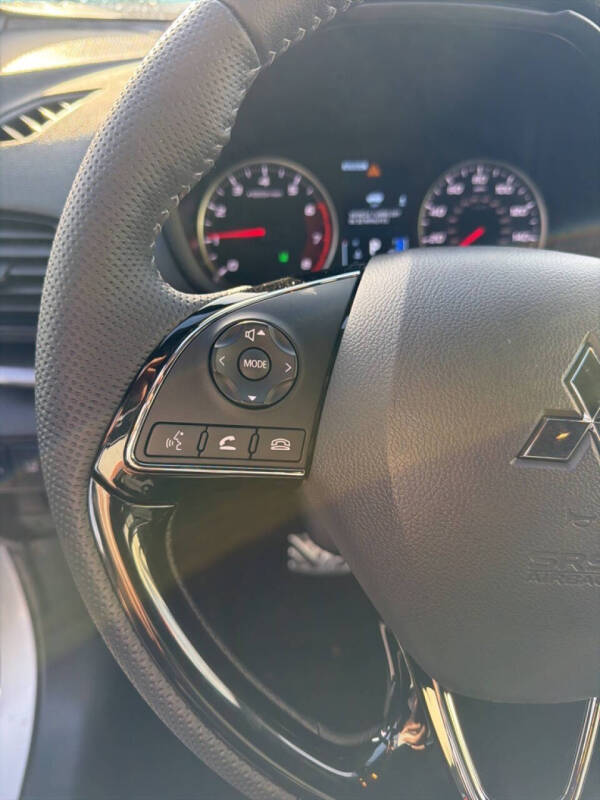 2025 Mitsubishi Eclipse Cross Black Edition