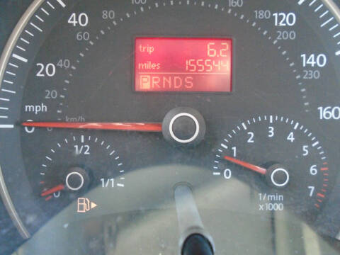 2010 Volkswagen New Beetle Base PZEV