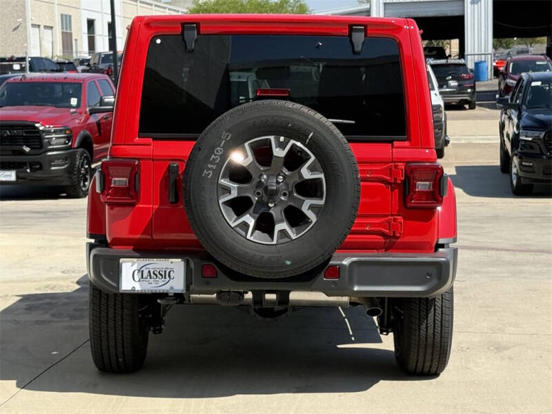 2025 Jeep Wrangler Sahara