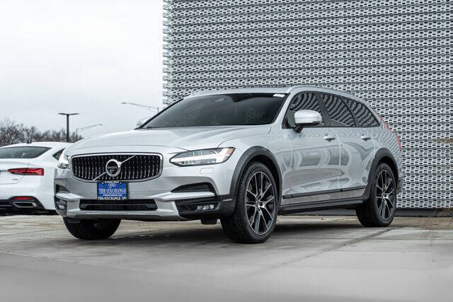 2020 Volvo V90 Cross Country T6