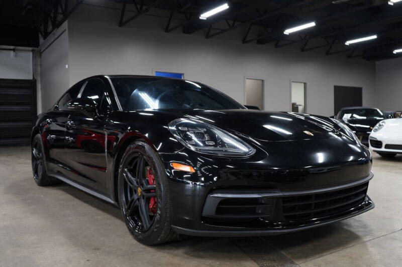 2018 Porsche Panamera