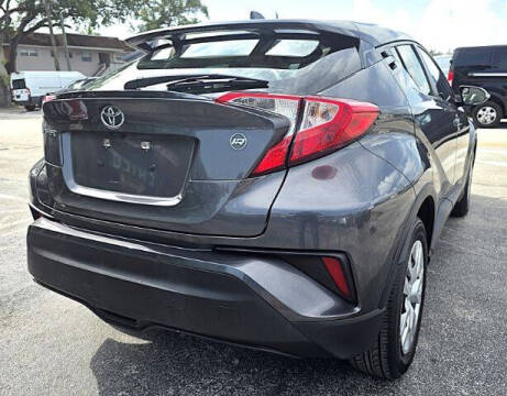 2021 Toyota C-HR LE