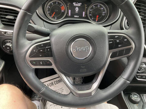 2019 Jeep Cherokee Latitude Plus