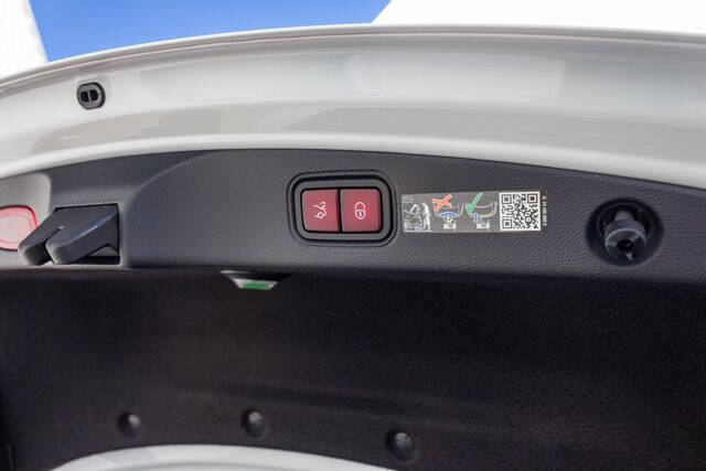 2023 Mercedes-Benz E-Class 44