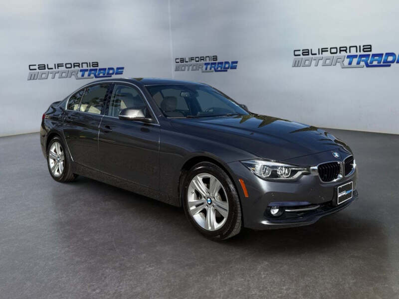 2018 BMW 3 Series 330i