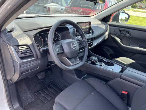2025 Nissan Rogue S