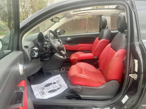2013 FIAT 500c Lounge