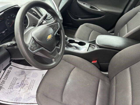 2022 Chevrolet Malibu LS