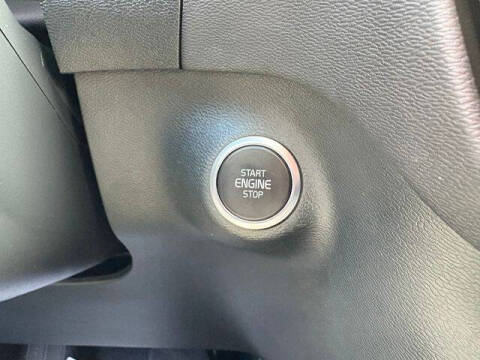 2023 Volvo XC40 B5 Core