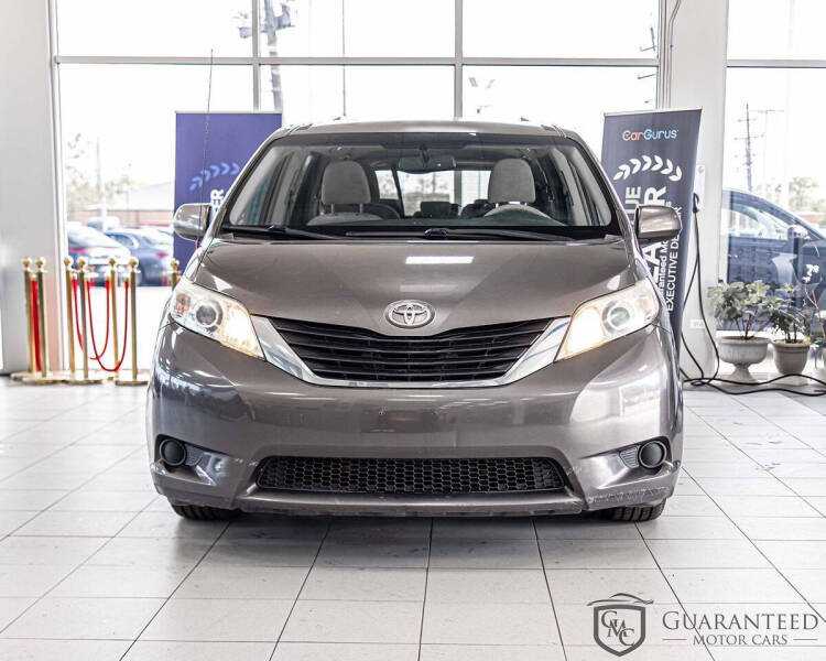 2012 Toyota Sienna