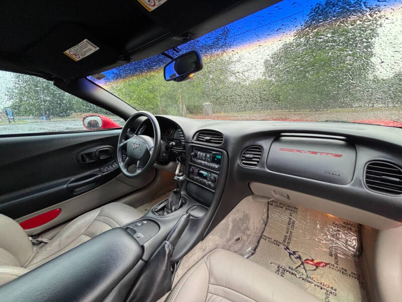 2004 Chevrolet Corvette
