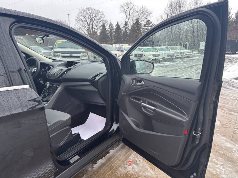 2016 Ford Escape SE's photo