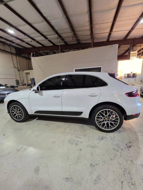 2017 Porsche Macan S