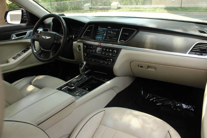 2016 Hyundai Genesis