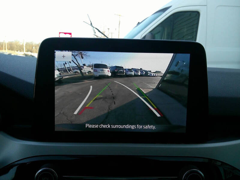 2021 Ford Escape Hybrid SE