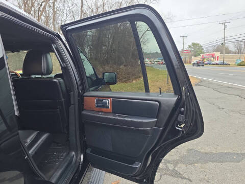 2017 Lincoln Navigator Select