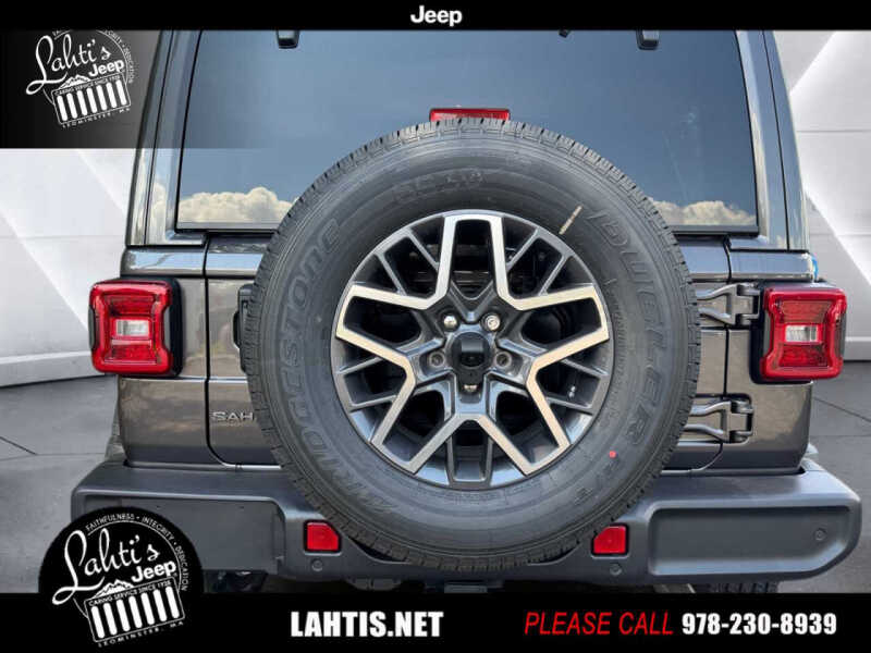 2025 Jeep Wrangler Sahara