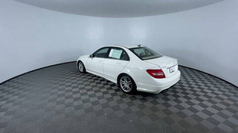 2012 Mercedes-Benz C-Class C 300 Luxury 4MATIC