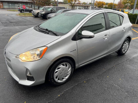2014 Toyota Prius c Two
