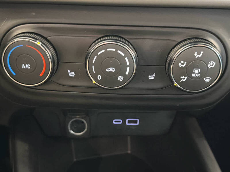 2024 Chevrolet Trax RS