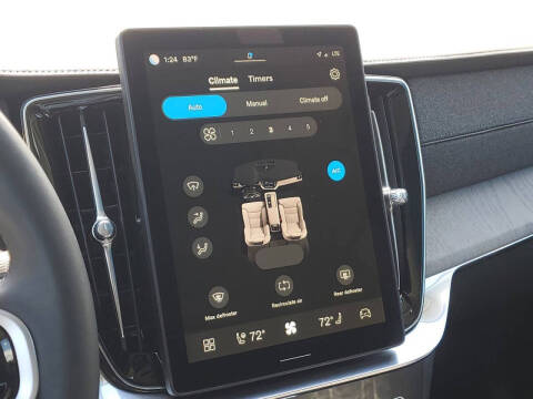 2025 Volvo XC90 B6 Ultra Bright Theme 7P