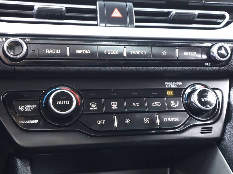2020 Kia Niro LX