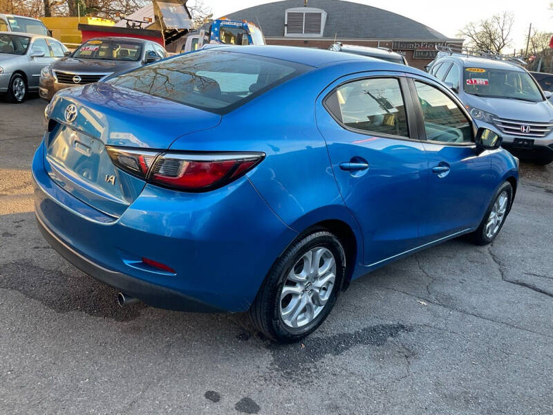 2017 Toyota Yaris iA