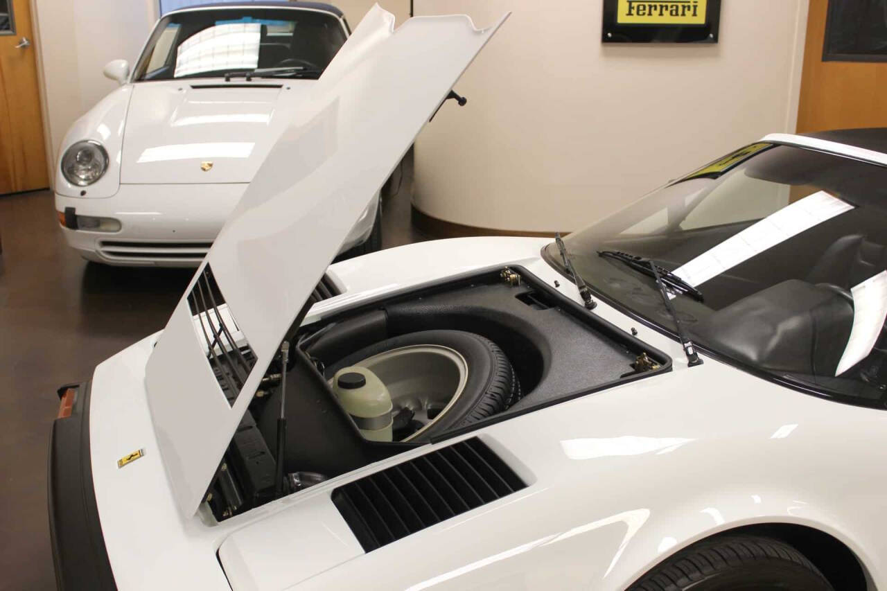1984 Ferrari 308 30