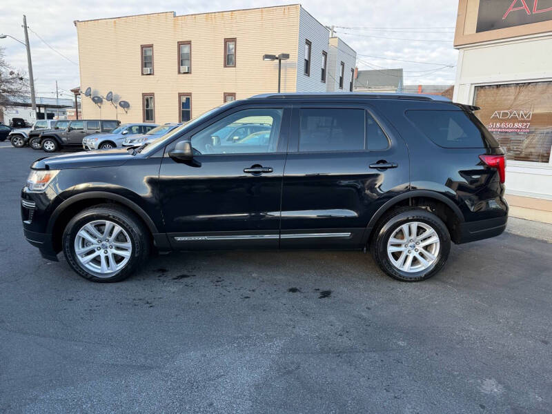 2019 Ford Explorer XLT photo 9