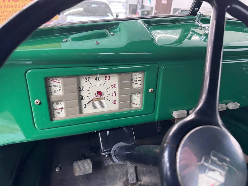 1949 International KB2